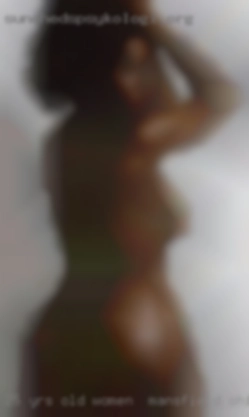 25 yrs old black women in Mansfield, Ohio transgender woman.