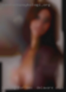 Looking for sex in Delaware Ohio someone to peek interest.